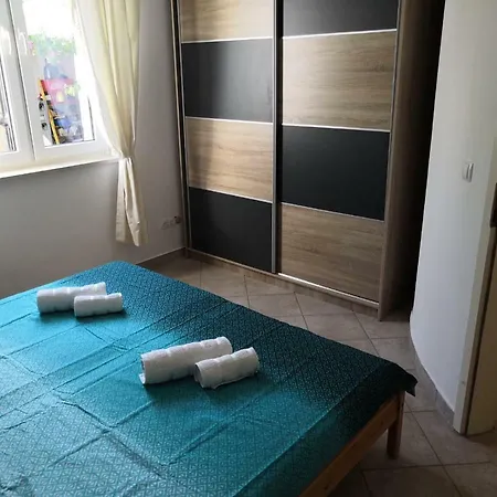 A & A Luxury * تروغير