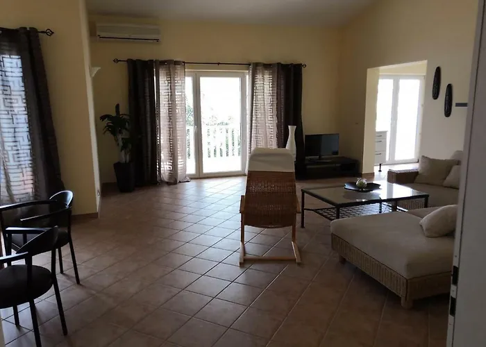 A & A Luxury 公寓 特罗吉尔