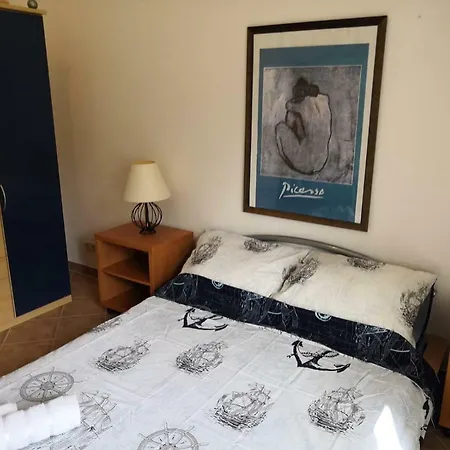 A & A Luxury Apartman *