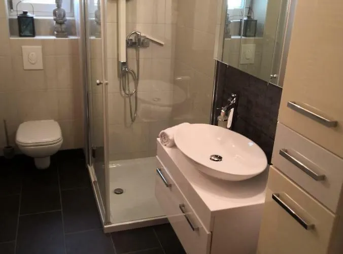 A & A Luxury Apartman *